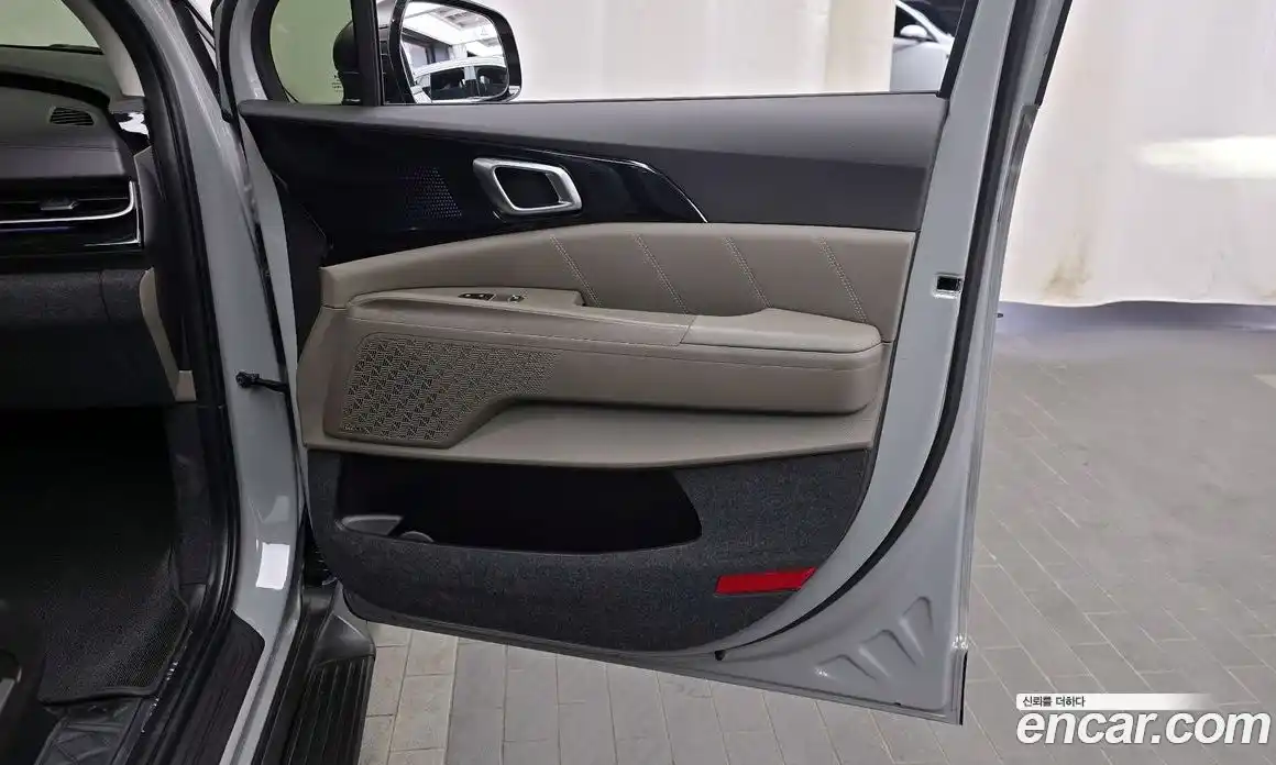 Kia Carnival 2024 2.2 автомат (гидро), фото 14