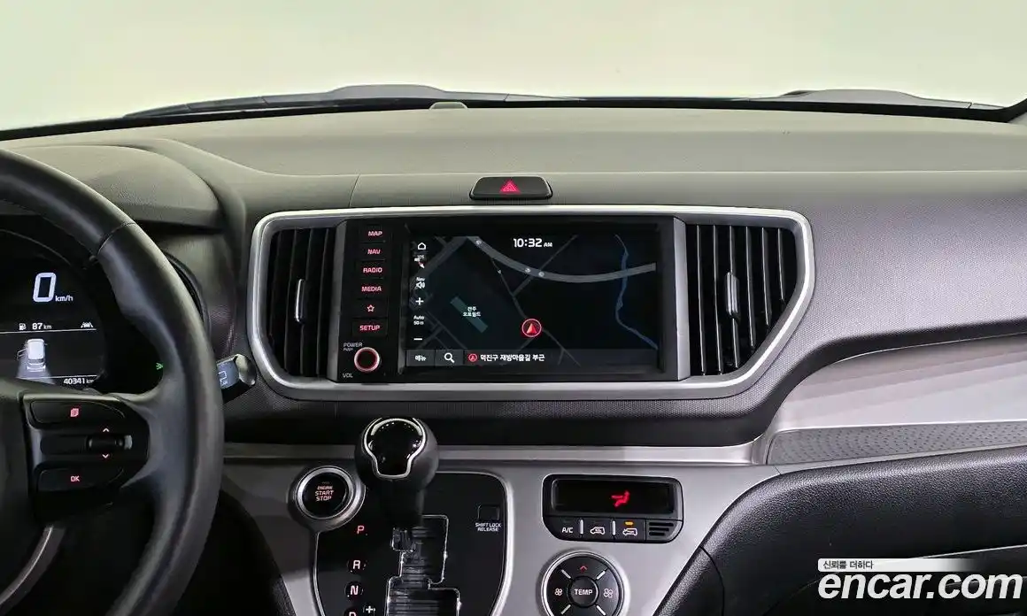 Kia Ray 2022 1.0 автомат (гидро), фото 16