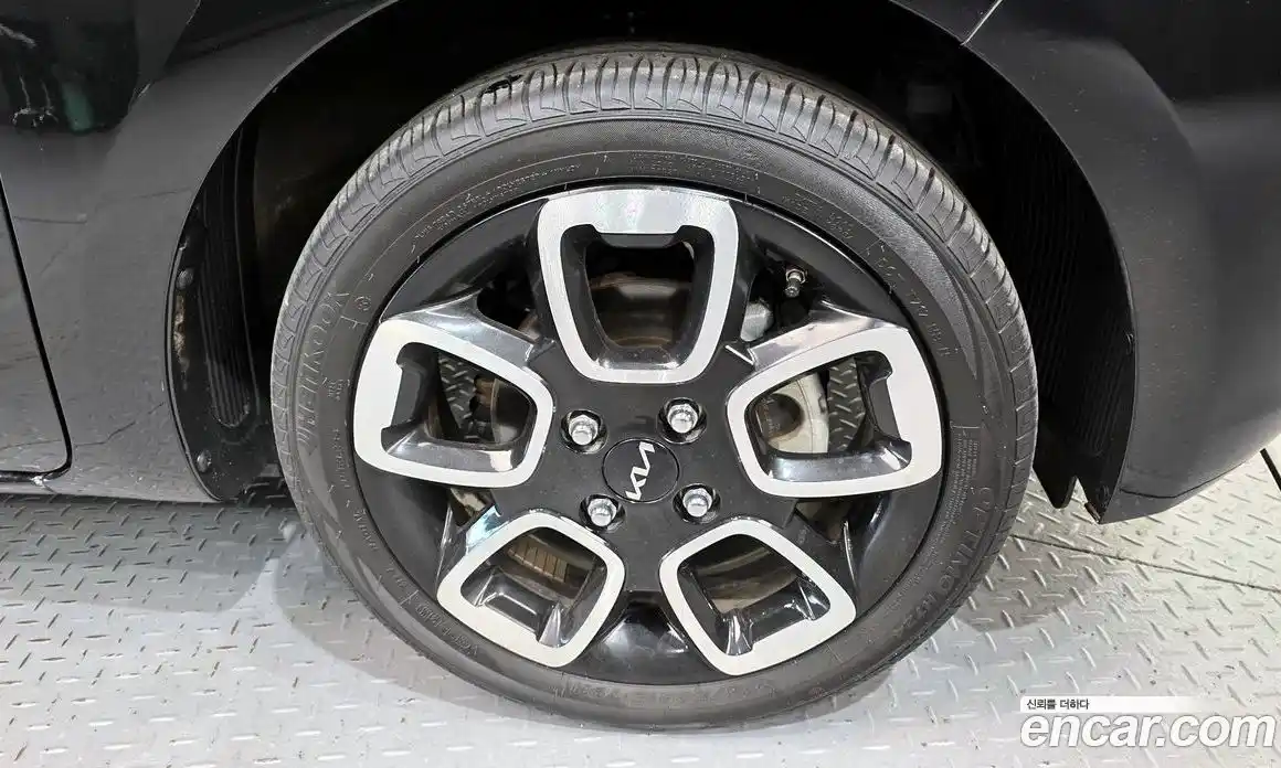 Kia Ray 2022 1.0 автомат (гидро), фото 5