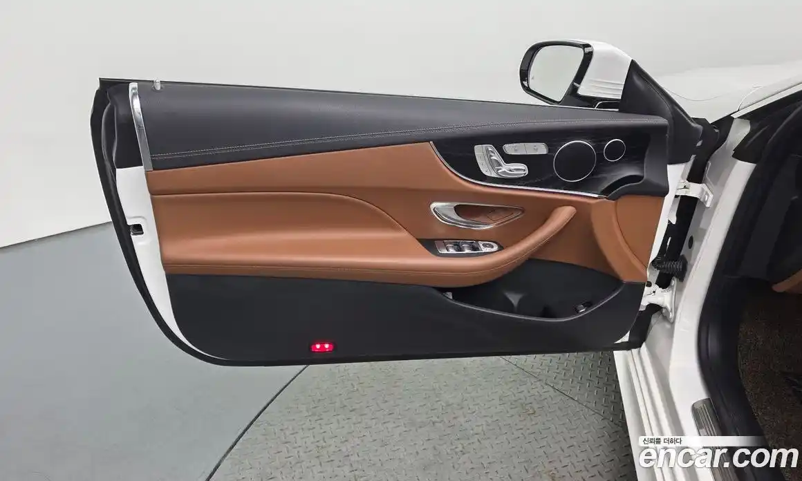 Mercedes-Benz E-Class 2017 1.9 автомат (гидро), фото 15