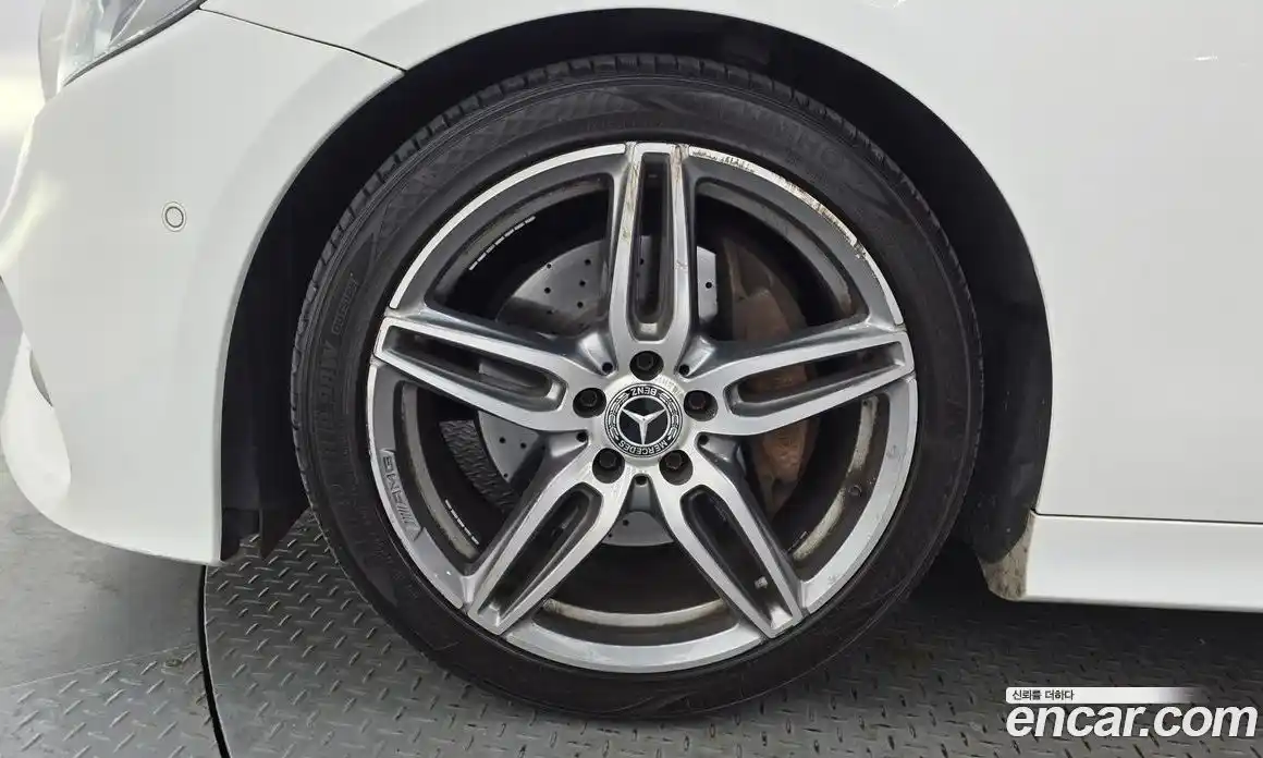 Mercedes-Benz E-Class 2017 1.9 автомат (гидро), фото 5