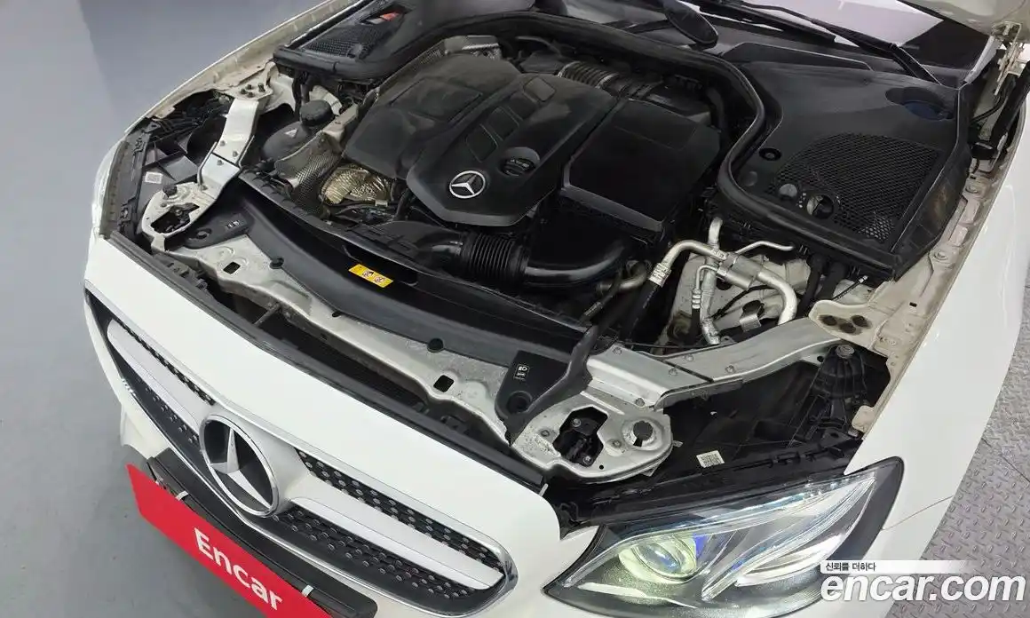 Mercedes-Benz E-Class 2017 1.9 автомат (гидро), фото 6