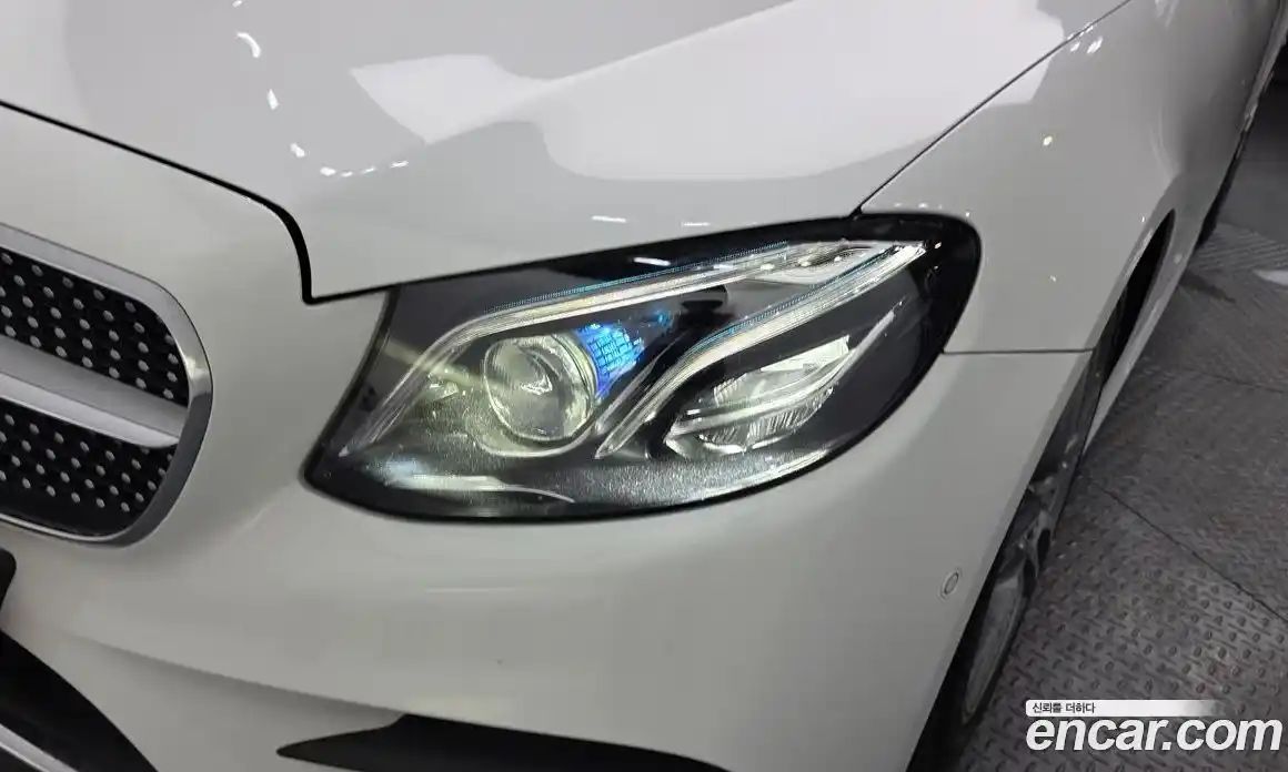 Mercedes-Benz E-Class 2017 1.9 автомат (гидро), фото 8