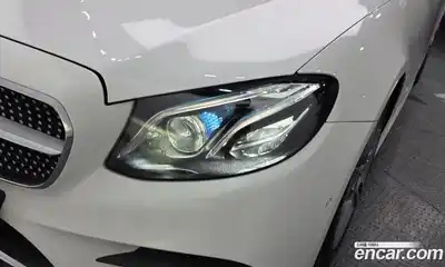 Mercedes-Benz E-Class 2017 1.9 автомат (гидро), миниатюра 8
