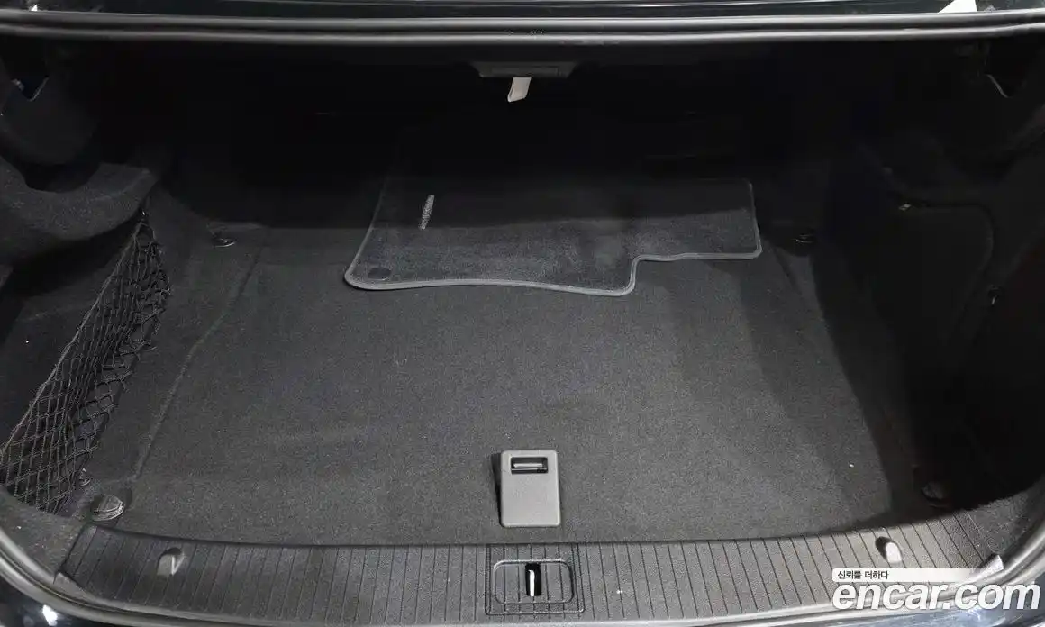 Mercedes-Benz E-Class 2011 1.8 автомат (гидро), фото 20
