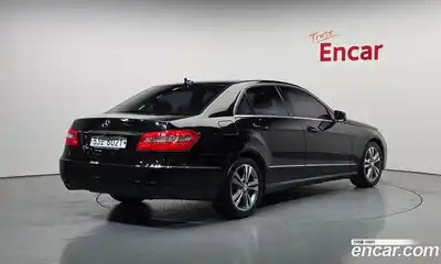 Mercedes-Benz E-Class 2011 1.8 автомат (гидро), миниатюра 2