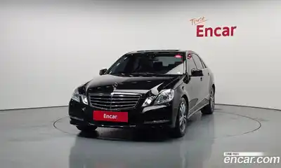 Mercedes-Benz E-Class 2011 1.8 автомат (гидро), миниатюра 3