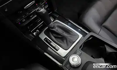 Mercedes-Benz E-Class 2011 1.8 автомат (гидро), миниатюра 9