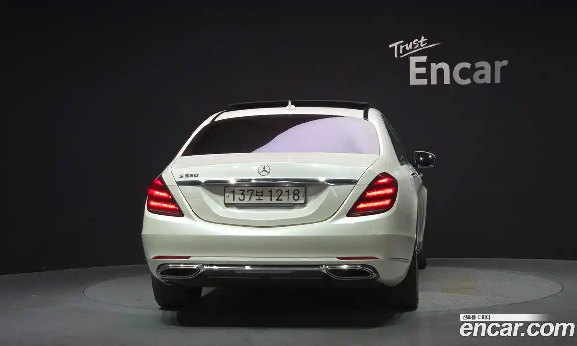 Mercedes-Benz S-Class 2018 4.0 автомат (гидро), фото 4