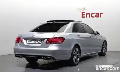 Mercedes-Benz E-Class 2013 3.5 автомат (гидро), миниатюра 2