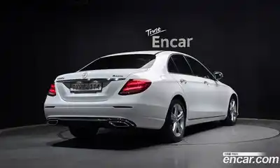 Mercedes-Benz E-Class 2017 1.9 автомат (гидро), миниатюра 2
