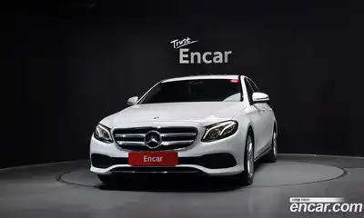 Mercedes-Benz E-Class 2017 1.9 автомат (гидро), миниатюра 3