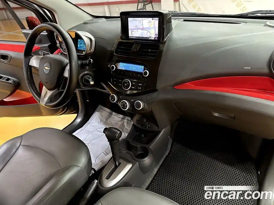 Chevrolet Spark 2014 1.0 автомат (гидро), фото 16