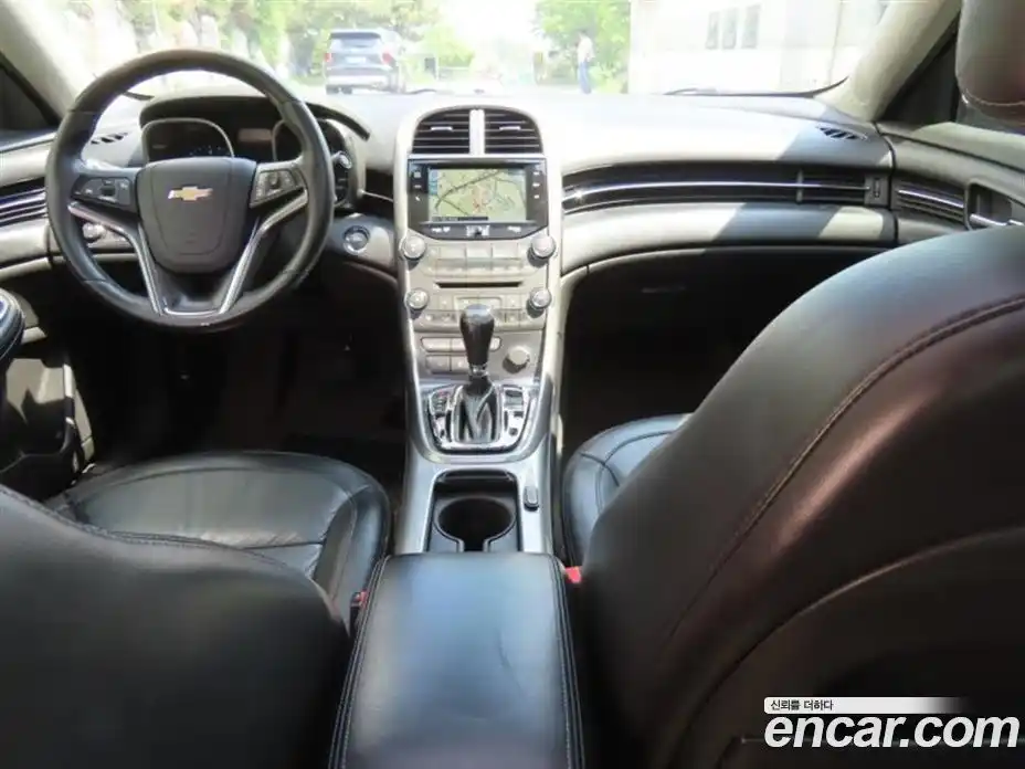 Chevrolet Malibu 2015 2.0 автомат (гидро), фото 15