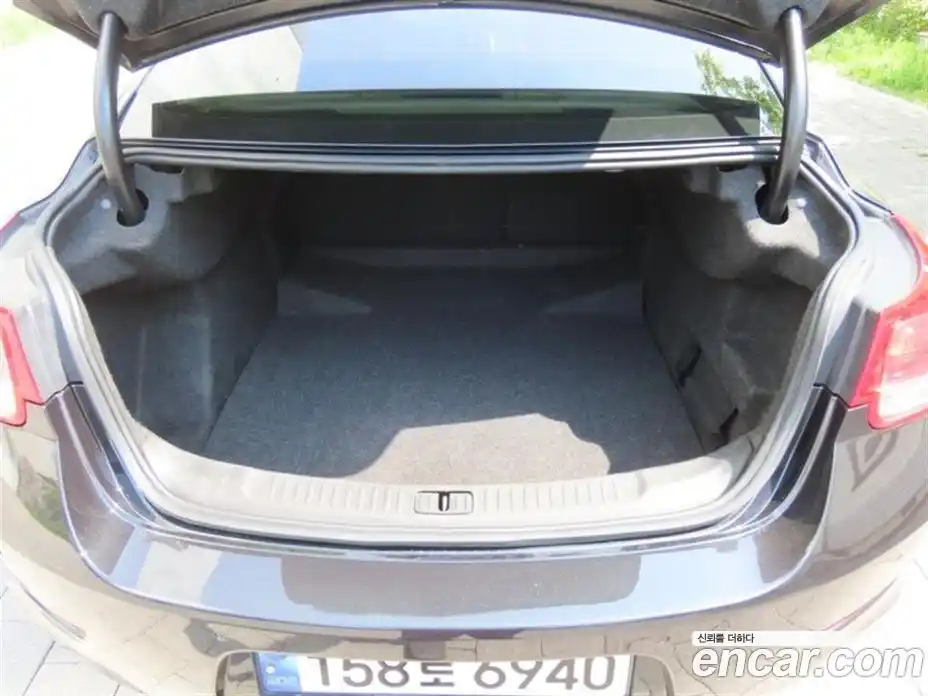 Chevrolet Malibu 2015 2.0 автомат (гидро), фото 18