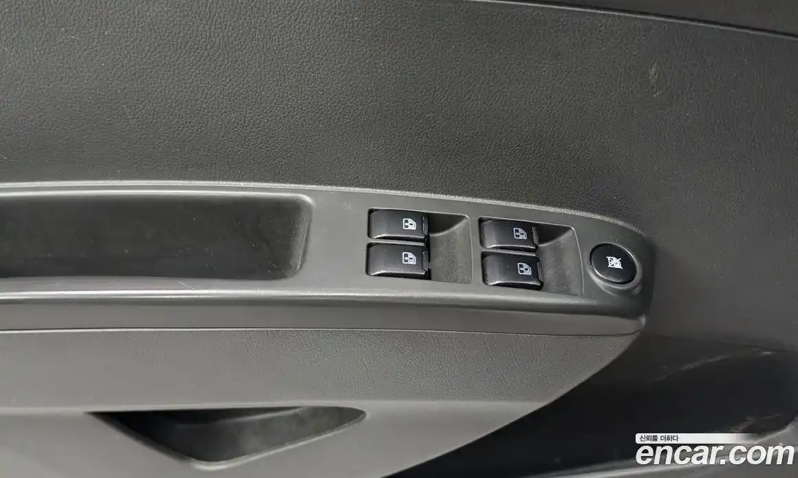 Chevrolet Spark 2011 1.0 автомат (гидро), фото 16