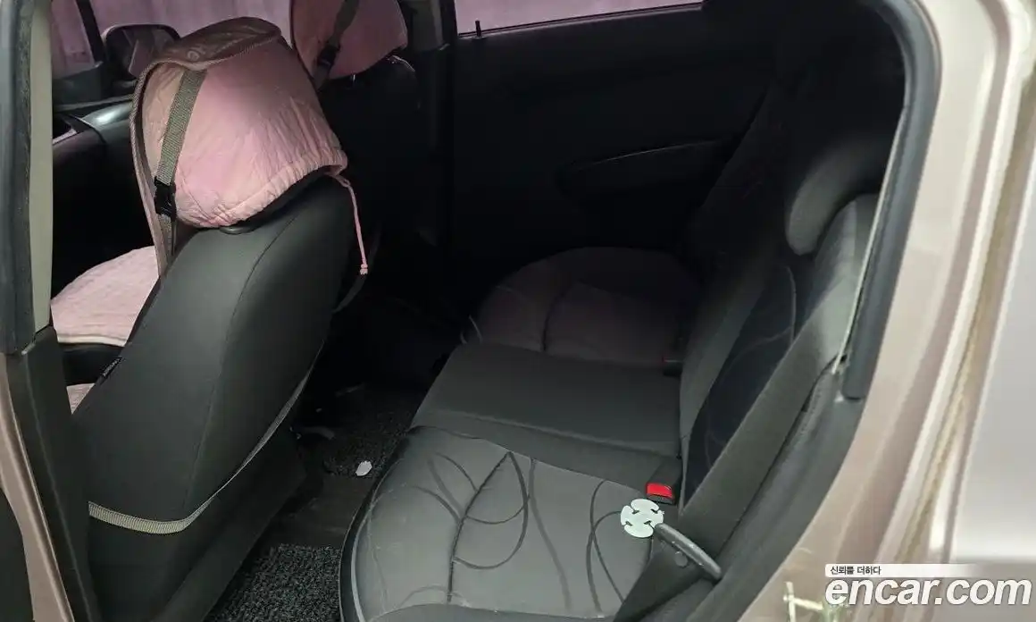 Chevrolet Spark 2011 1.0 автомат (гидро), фото 8