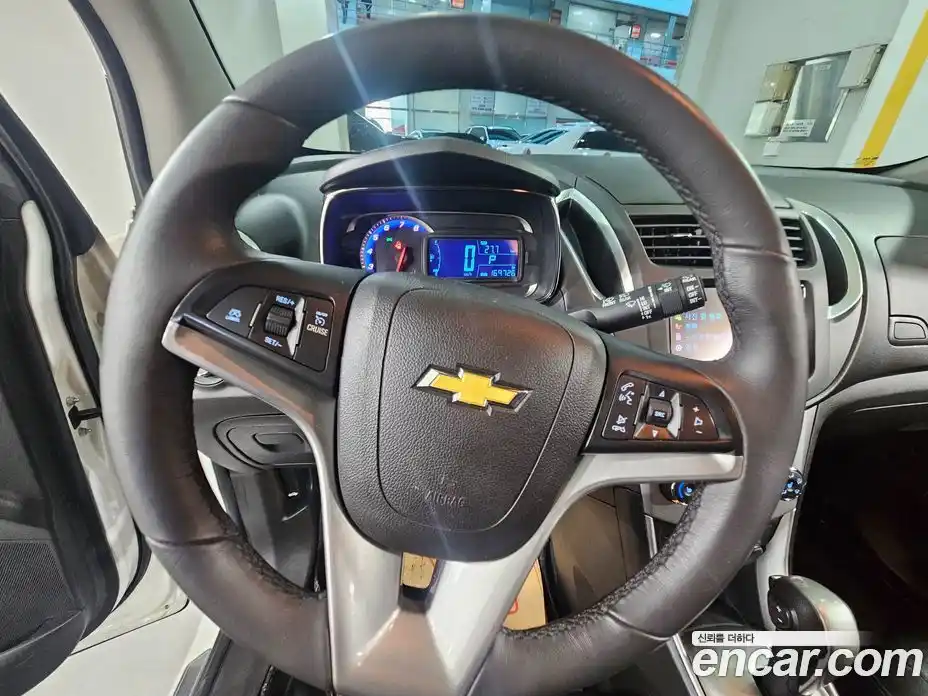 Chevrolet Trax 2015 1.4 автомат (гидро), фото 11