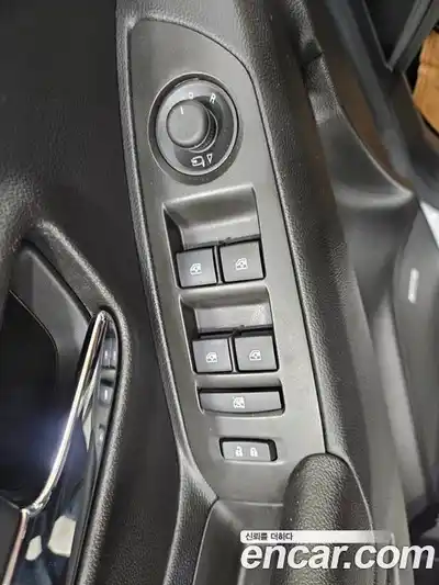 Chevrolet Trax 2015 1.4 автомат (гидро), миниатюра 8