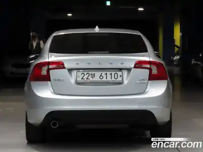 Volvo S60 2012 2.0 автомат (гидро), миниатюра 3