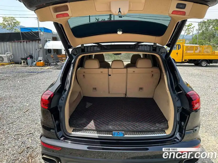 Porsche Cayenne 2015 3.0 автомат (гидро), фото 18