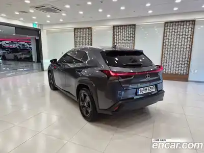 Lexus UX 2024 2.0 вариатор, миниатюра 2
