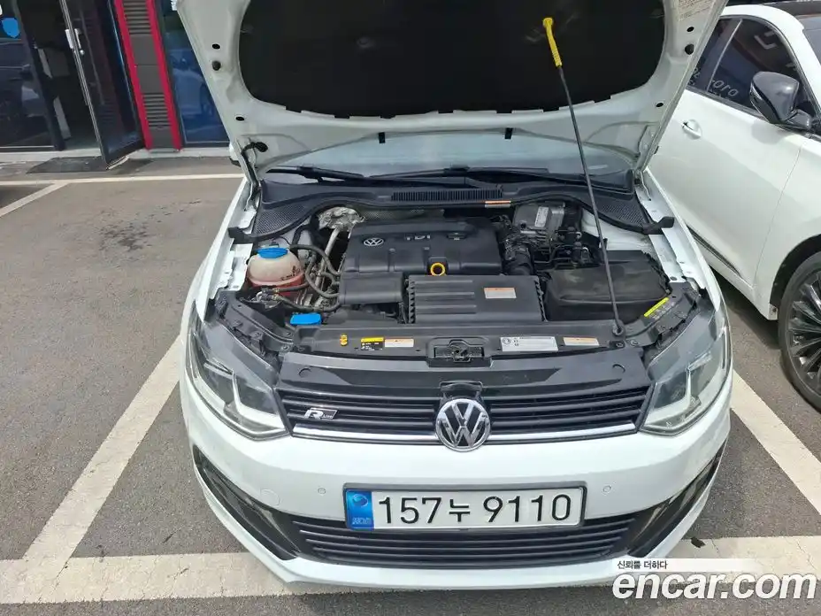 Volkswagen Polo 2015 1.4 автомат (гидро), фото 6