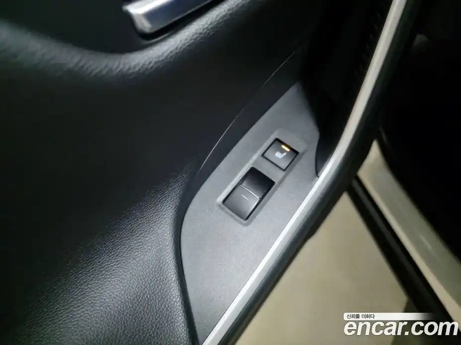 Toyota RAV4 2024 2.5 гидро, фото 7