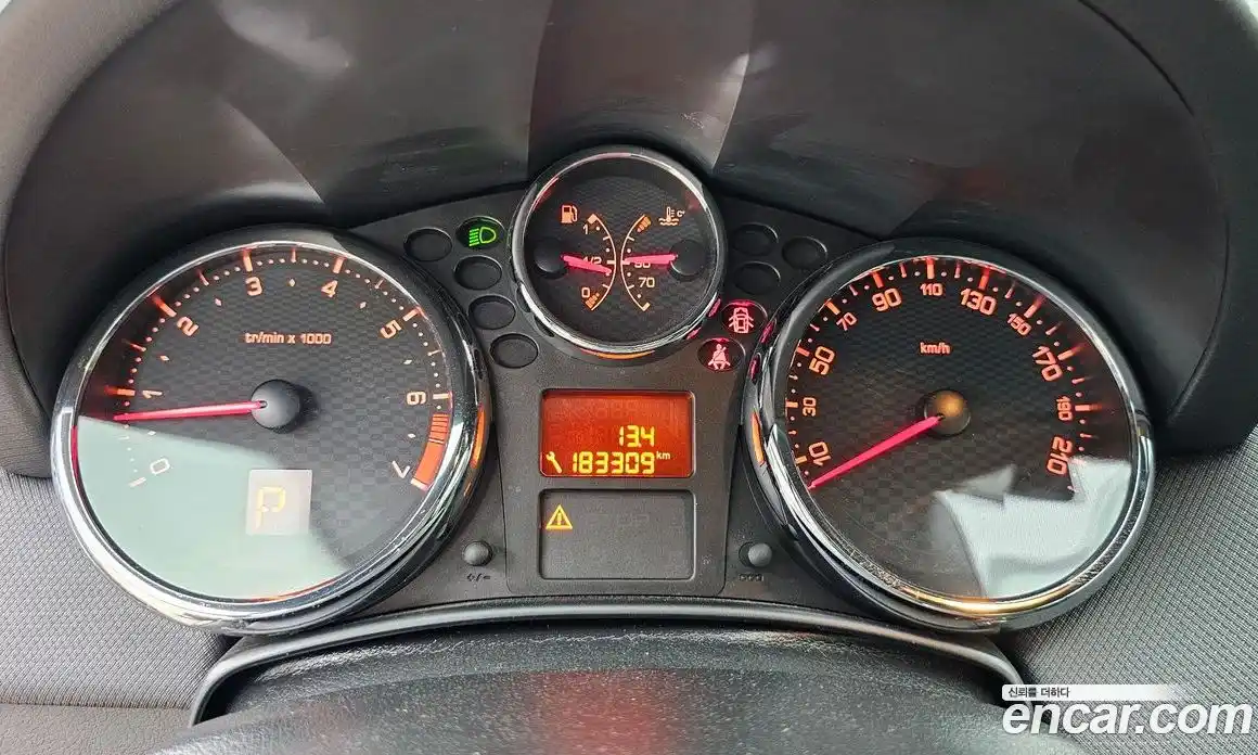 Peugeot 207 2013 1.6 автомат (гидро), фото 14