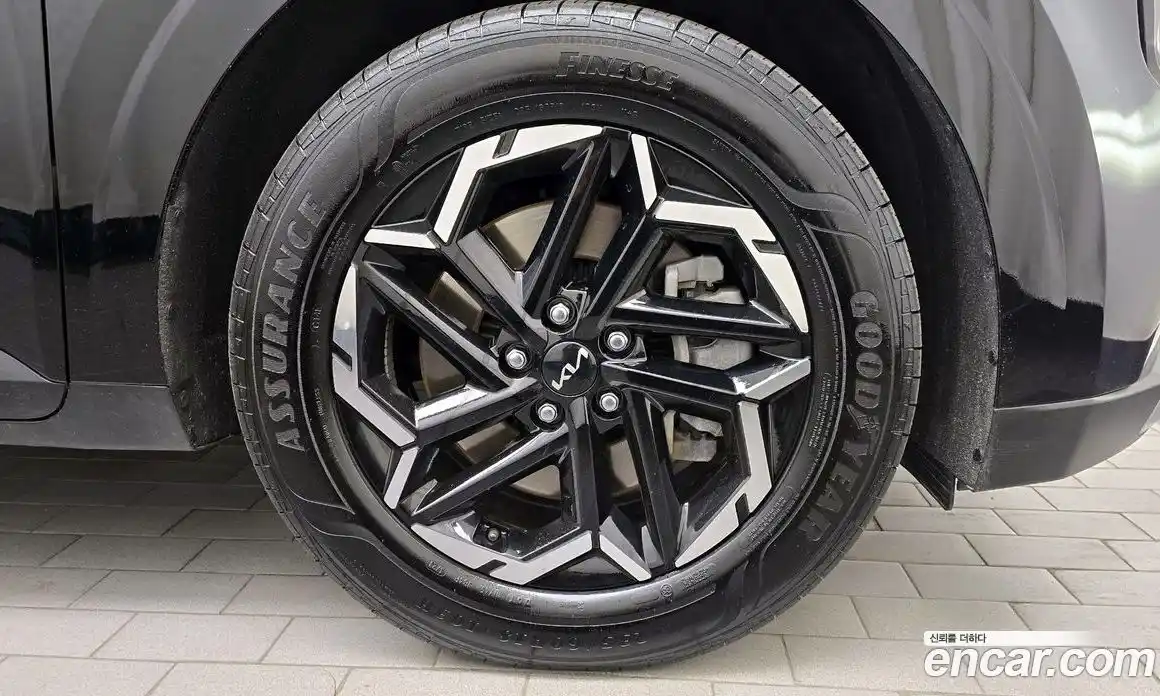Kia Carnival 2024 2.2 автомат (гидро), фото 5