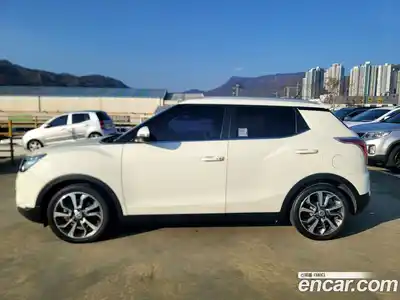 SsangYong TIBOLI 2015 1.6 автомат (гидро), миниатюра 3