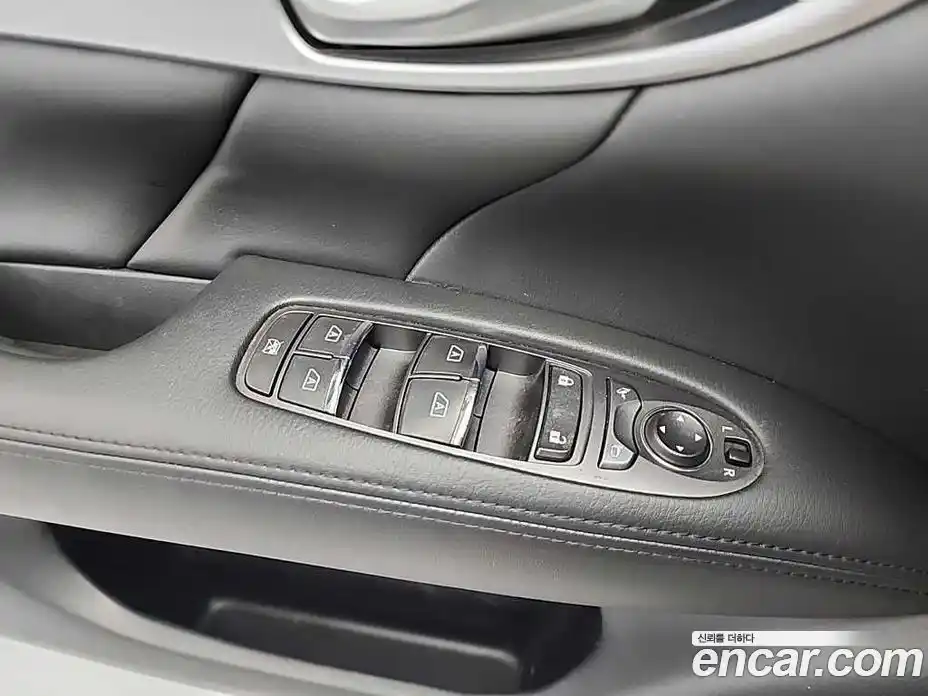 Infiniti M 2011 3.7 гидро, фото 17
