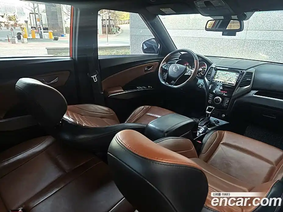 SsangYong TIBOLI 2018 1.6 автомат (гидро), фото 7