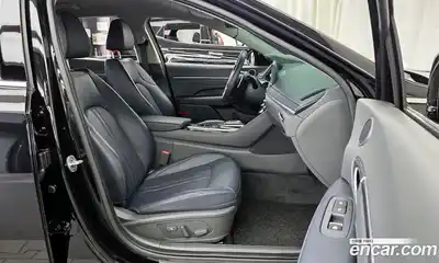 Hyundai Sonata 2023 1.6 автомат (гидро), миниатюра 11