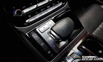 Genesis EQ900 2016 3.8 автомат (гидро), миниатюра 9