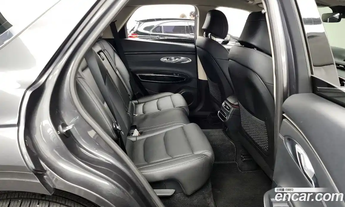 Genesis GV70 2021 2.2 автомат (гидро), фото 12