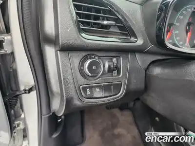 Chevrolet Spark 2015 1.0 автомат (гидро), миниатюра 11