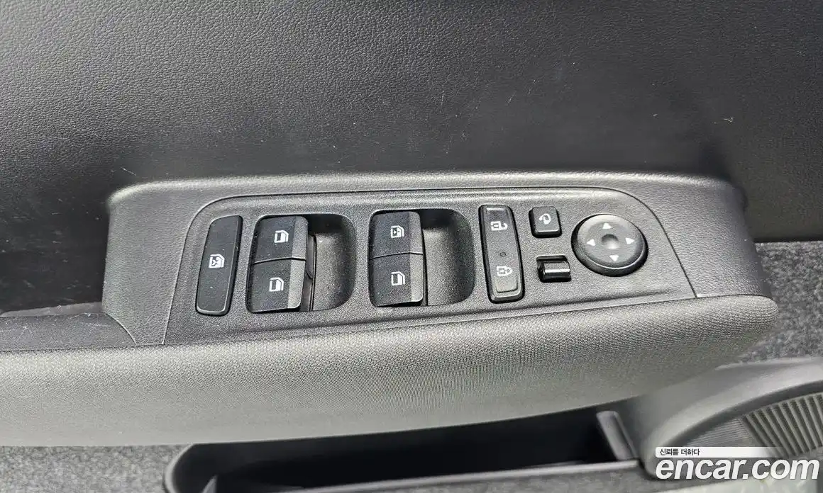 Hyundai Casper 2022 1.0 автомат (гидро), фото 18