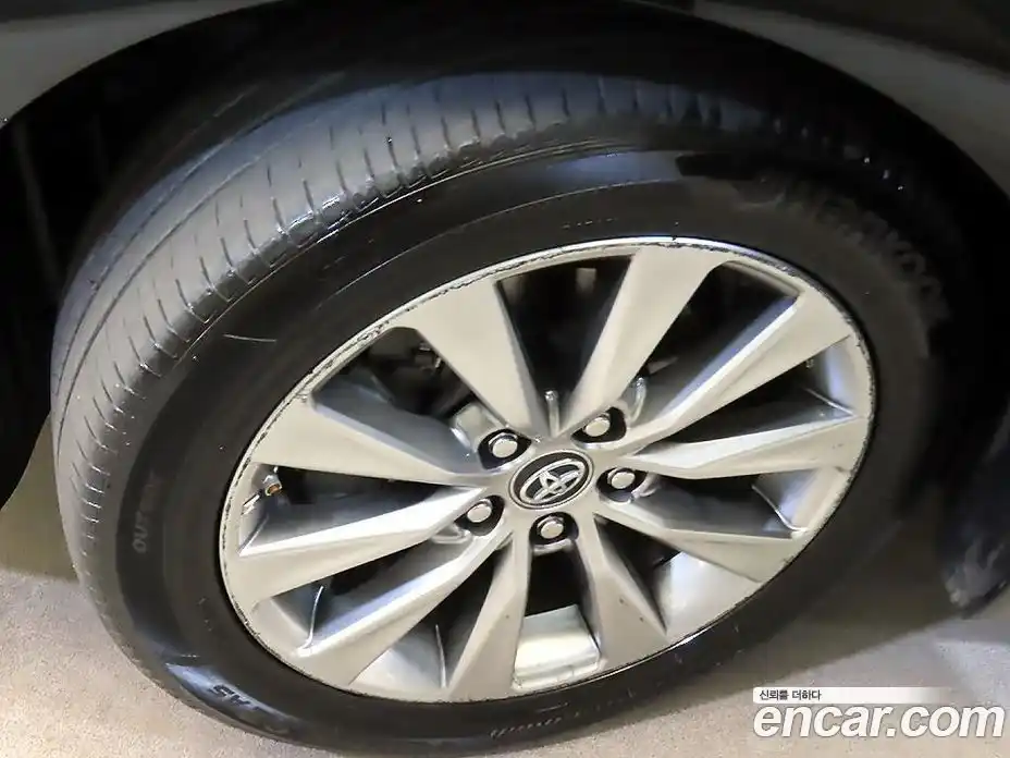 Toyota Camry 2016 2.5 гидро, фото 19