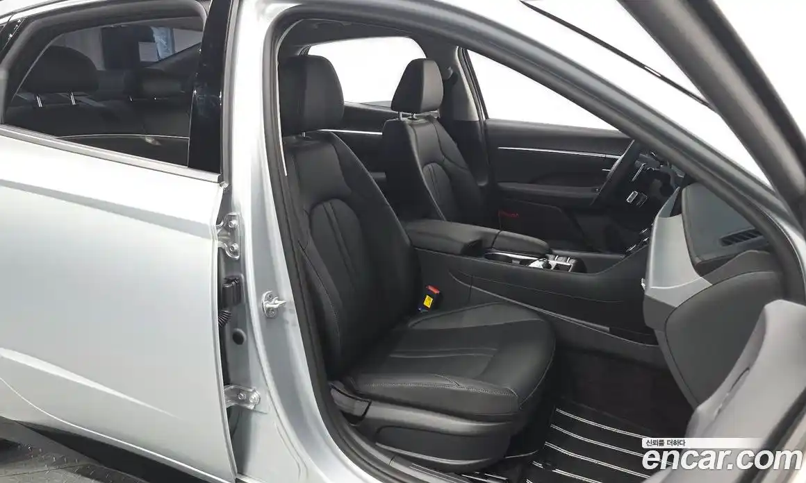 Hyundai Sonata 2026 2.0 автомат (гидро), фото 16