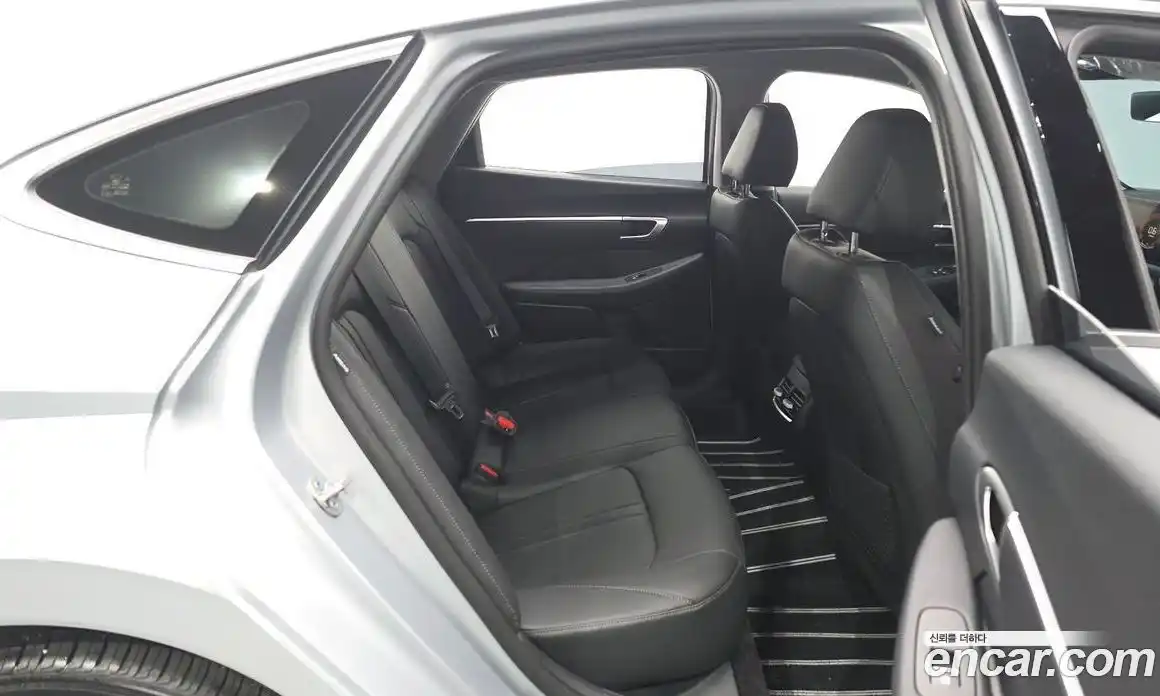 Hyundai Sonata 2026 2.0 автомат (гидро), фото 17