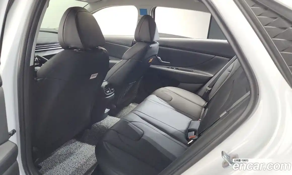 Hyundai Avante 2025 1.6 автомат (гидро), фото 25