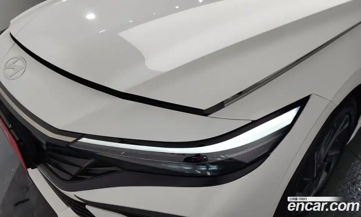 Hyundai Avante 2025 1.6 автомат (гидро), фото 8