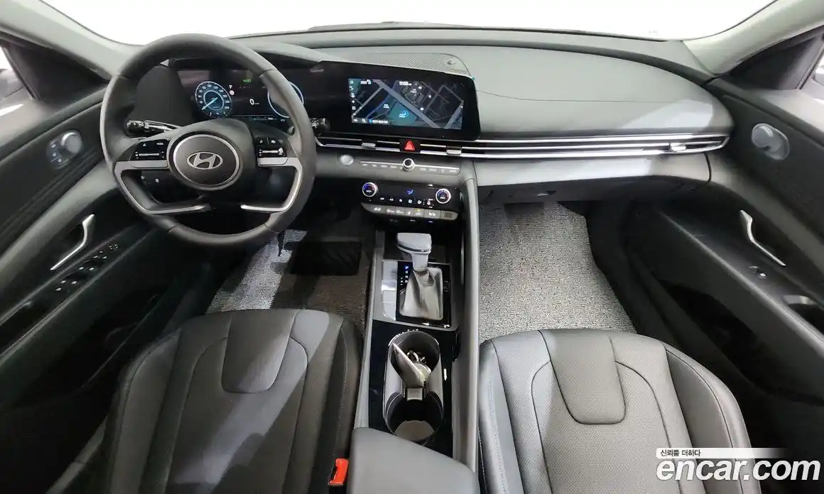 Hyundai Avante 2025 1.6 автомат (гидро), фото 10