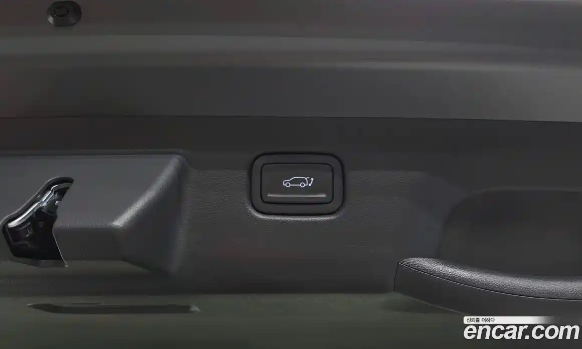 Hyundai Kona 2025 1.6 автомат (гидро), фото 33