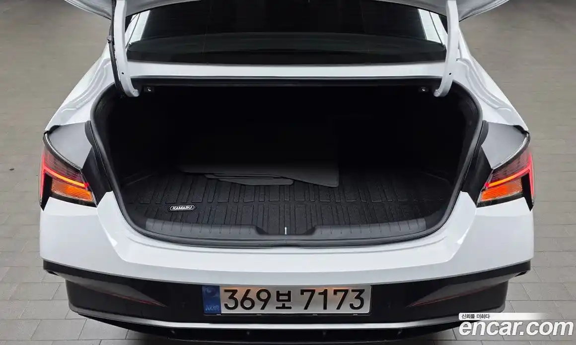 Hyundai Avante 2025 1.6 автомат (гидро), фото 22