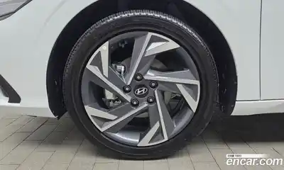 Hyundai Avante 2025 1.6 автомат (гидро), миниатюра 5