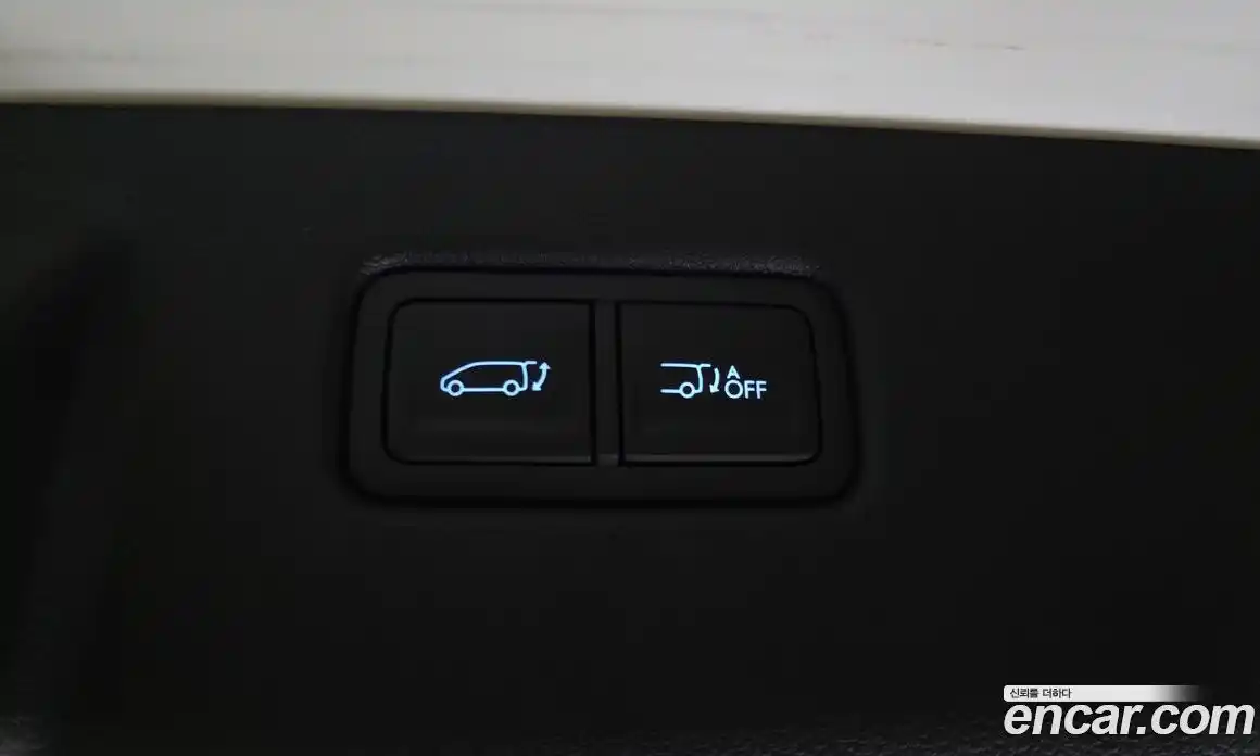 Hyundai Staria 2024 3.5 автомат (гидро), фото 32