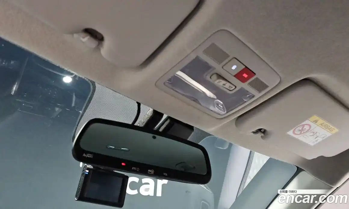 Hyundai Venue 2024 1.6 автомат (гидро), фото 24