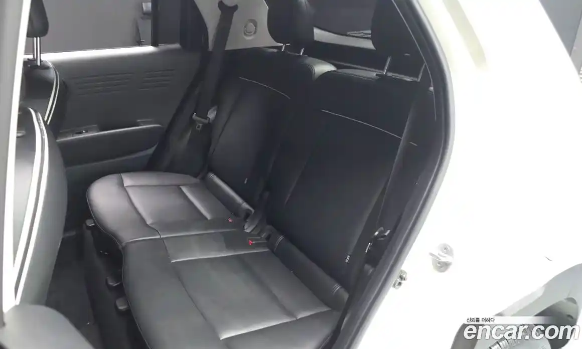 Hyundai Casper 2023 1.0 автомат (гидро), фото 18